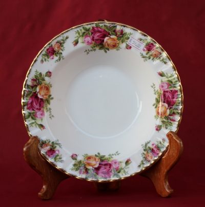 Πιάτο Βαθύ πορσελάνης Old Country Roses Royal Albert 21 εκ