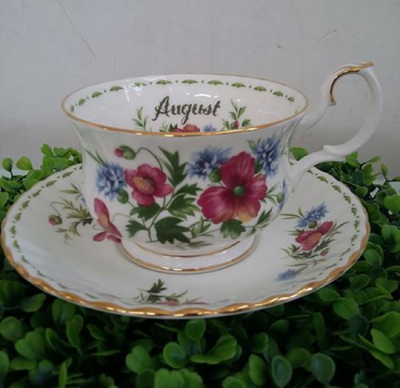 Royal Albert Flower of the month φλιτζάνι πρωινού Αύγουστος - Image 2