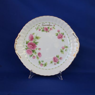 Πιατέλα κέικ Νοέμβριος Royal Albert Flower of the month