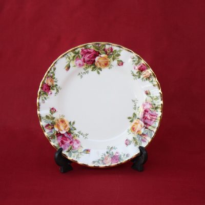 Πιάτο 16cm πορσελάνης Royal Albert Old Country Roses