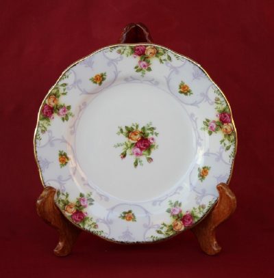 Πιάτο 21εκ Rose Cameo Violet Royal Albert Old Country Roses
