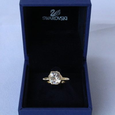 Δαχτυλίδι HARLEQUIN (GOLD) μέγεθος 52 Swarovski