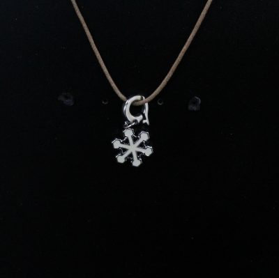 Snowflake Charm [μικρή νιφάδα] κόσμημα Swarovski - Image 3